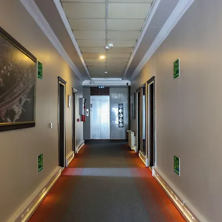 Teona Hotel 3*