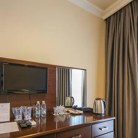 Teona Hotel