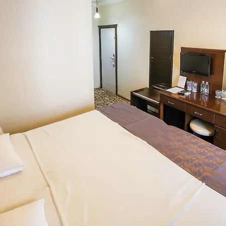 Teona 3* Izmit